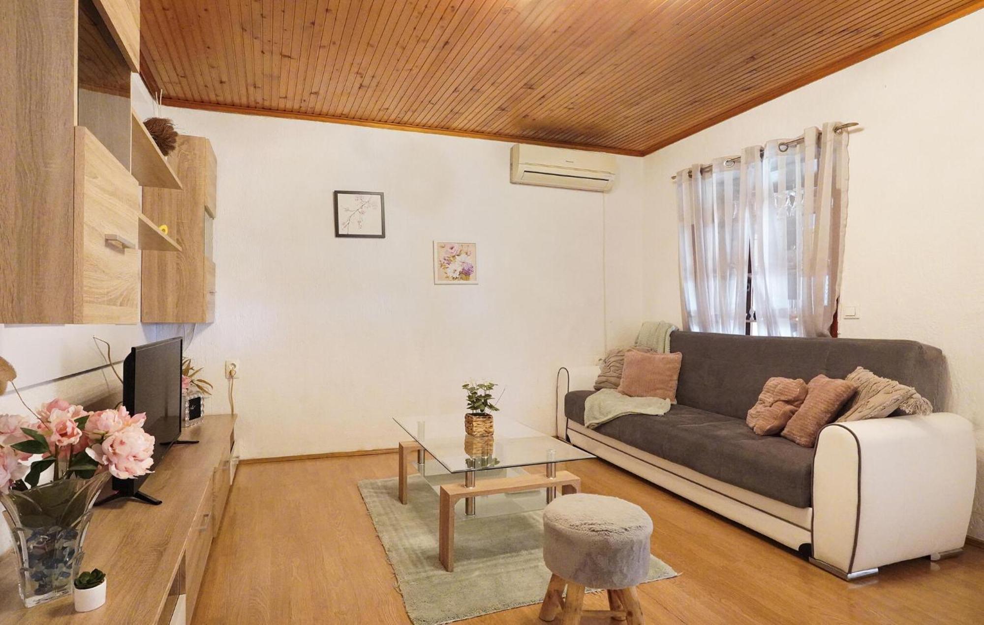 Awesome Apartment In Lovran With House Sea View Экстерьер фото